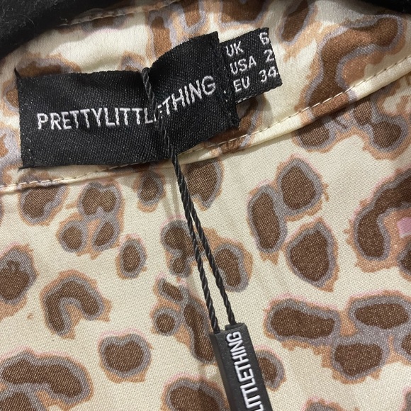 NWT Pretty Little Thing Leopard Print Ruffle Mini Wrap Dress - Picture 2 of 10